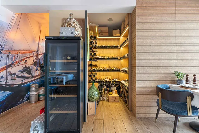 Restaurant first line to the sea in Rafailovici for sale  — photo 9